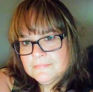 Meet your Posher, Monic